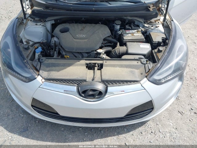 45154429 :رقم المزاد ، KMHTC6AD5HU314767 vin ، 2017 Hyundai Veloster Value Edition مزاد بيع