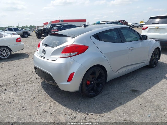 45154429 :رقم المزاد ، KMHTC6AD5HU314767 vin ، 2017 Hyundai Veloster Value Edition مزاد بيع
