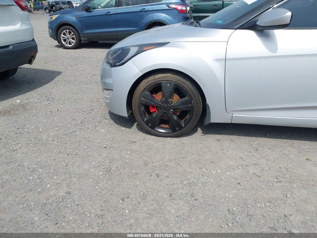 45154429 :رقم المزاد ، KMHTC6AD5HU314767 vin ، 2017 Hyundai Veloster Value Edition مزاد بيع