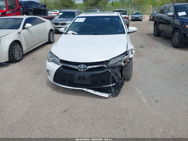 45154433 :رقم المزاد ، 4T1BF1FK3HU314716 vin ، 2017 Toyota Camry Se مزاد بيع