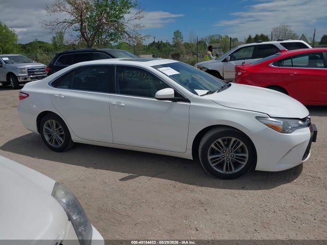 45154433 :رقم المزاد ، 4T1BF1FK3HU314716 vin ، 2017 Toyota Camry Se مزاد بيع