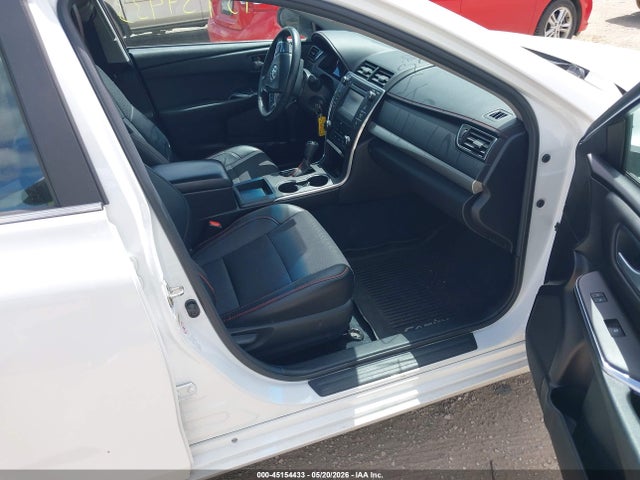 45154433 :رقم المزاد ، 4T1BF1FK3HU314716 vin ، 2017 Toyota Camry Se مزاد بيع