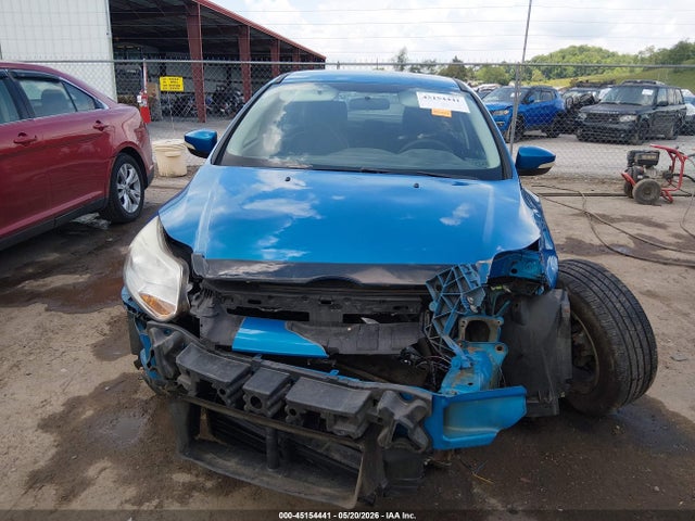 2014 Ford Focus Se მანქანა იყიდება აუქციონზე, vin: 1FADP3F22EL105948, აუქციონის ნომერი: 45154441