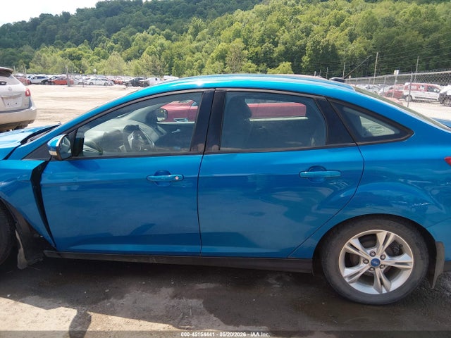 2014 Ford Focus Se მანქანა იყიდება აუქციონზე, vin: 1FADP3F22EL105948, აუქციონის ნომერი: 45154441