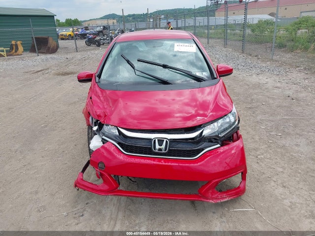 45154449 :رقم المزاد ، 3HGGK5H49KM735848 vin ، 2019 Honda Fit Lx مزاد بيع