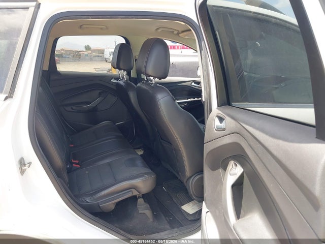45154452 :رقم المزاد ، 1FMCU0G72GUB73151 vin ، 2016 Ford Escape Se مزاد بيع