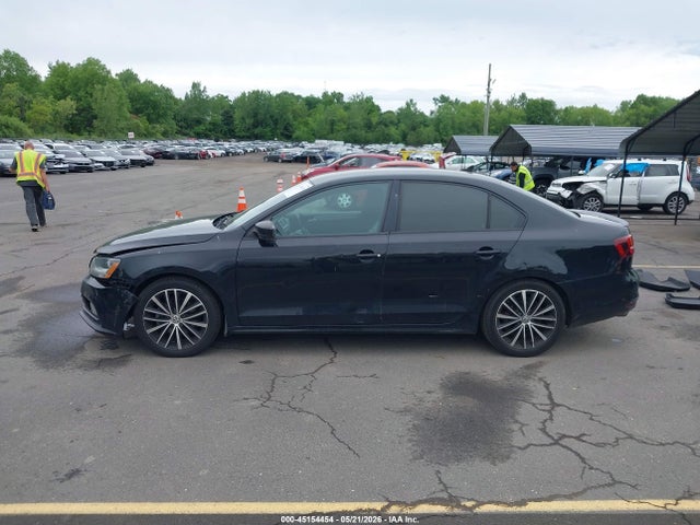 Продаж на аукціоні авто 2016 Volkswagen Jetta 1.8t Sport, vin: 3VWD17AJ1GM257641, номер лоту: 45154454