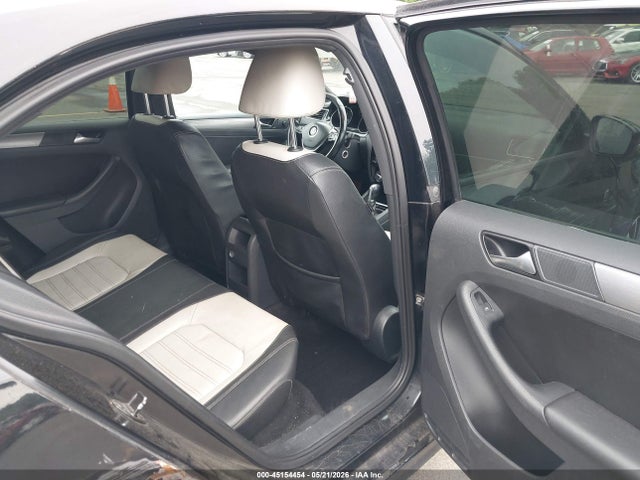Продаж на аукціоні авто 2016 Volkswagen Jetta 1.8t Sport, vin: 3VWD17AJ1GM257641, номер лоту: 45154454
