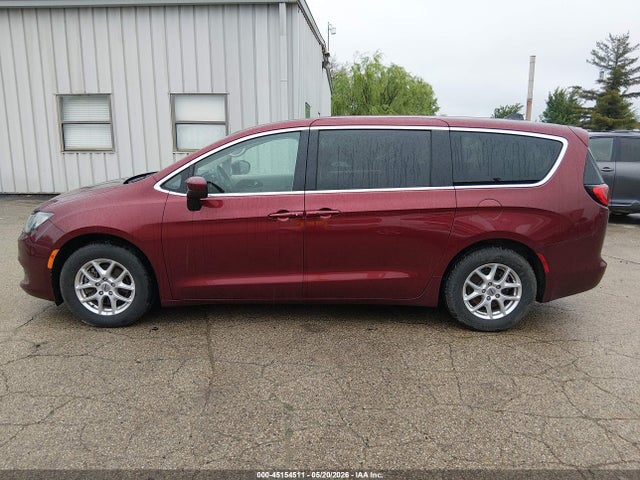 45154511 :رقم المزاد ، 2C4RC1CG7NR131081 vin ، 2022 Chrysler Voyager Lx مزاد بيع