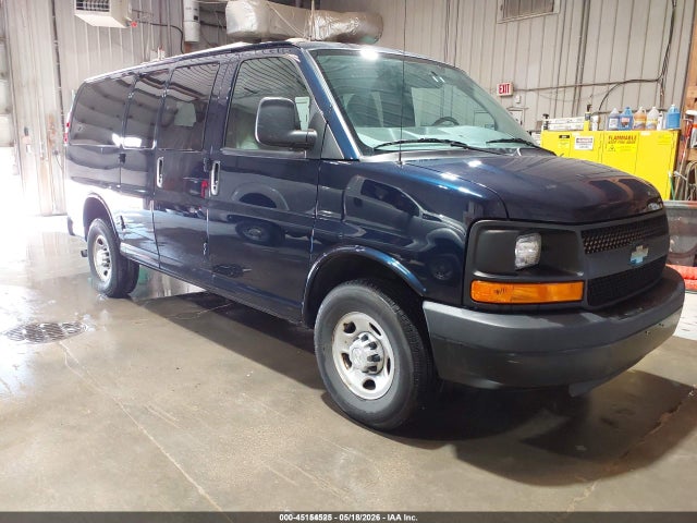 45154525 :رقم المزاد ، 1GNWGPFG8F1268856 vin ، 2015 Chevrolet Express 2500 Ls مزاد بيع