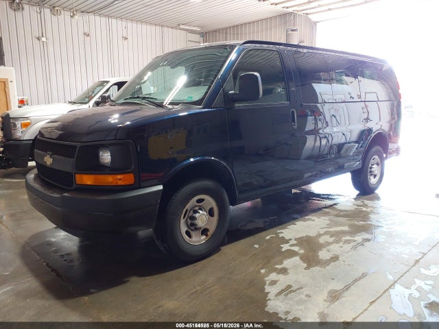 45154525 :رقم المزاد ، 1GNWGPFG8F1268856 vin ، 2015 Chevrolet Express 2500 Ls مزاد بيع