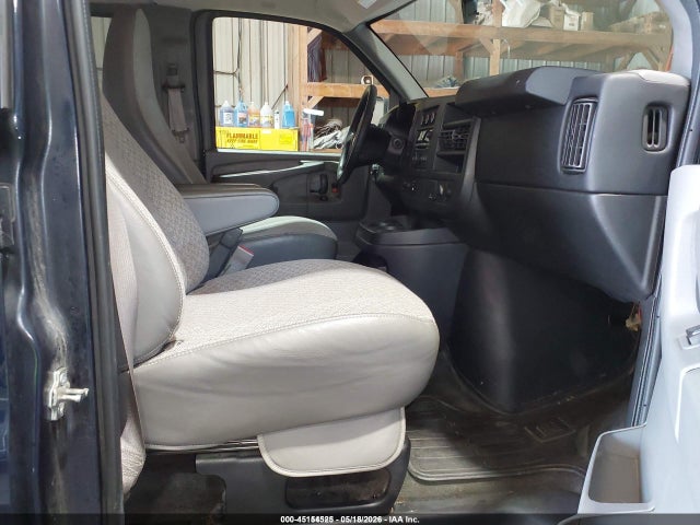 45154525 :رقم المزاد ، 1GNWGPFG8F1268856 vin ، 2015 Chevrolet Express 2500 Ls مزاد بيع
