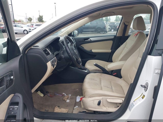 2014 Volkswagen Jetta 1.8t Se მანქანა იყიდება აუქციონზე, vin: 3VWD17AJ2EM371659, აუქციონის ნომერი: 45154547