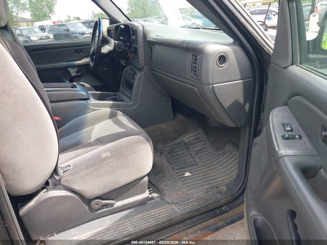 45154581 :رقم المزاد ، 2GTEK19T241169305 vin ، 2004 Gmc Sierra 1500 Sle مزاد بيع