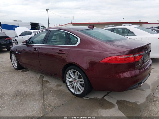 SAJBE4BV2GCY14557 Jaguar Xf 35t Prestige