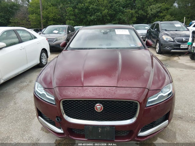 SAJBE4BV2GCY14557 Jaguar Xf 35t Prestige