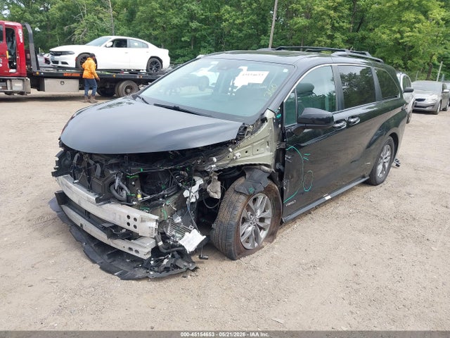 Продажа на аукционе авто 2021 Toyota Sienna Xle, vin: 5TDJRKEC8MS023232, номер лота: 45154653