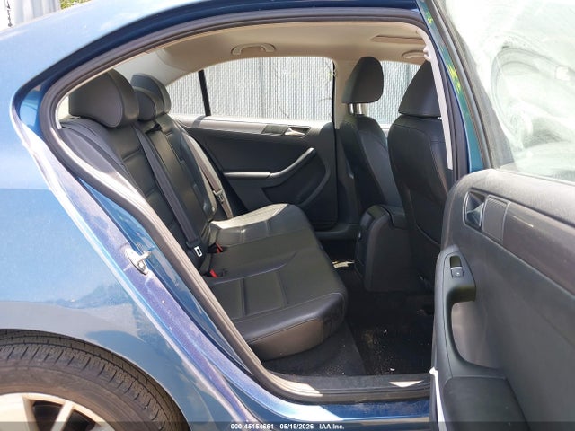 45154661 :رقم المزاد ، 3VWLA7AJ4FM261774 vin ، 2015 Volkswagen Jetta 2.0l Tdi Se مزاد بيع