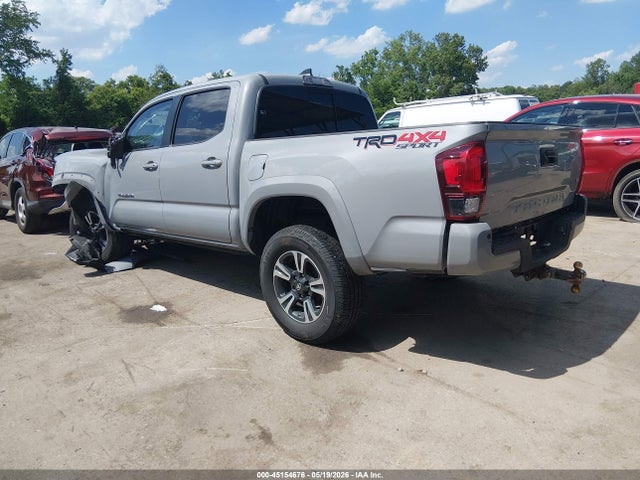 2018 Toyota Tacoma Trd Sport მანქანა იყიდება აუქციონზე, vin: 3TMCZ5AN2JM129771, აუქციონის ნომერი: 45154676