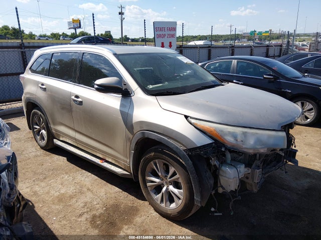 2015 Toyota Highlander Xle V6 მანქანა იყიდება აუქციონზე, vin: 5TDKKRFH6FS096839, აუქციონის ნომერი: 45154698