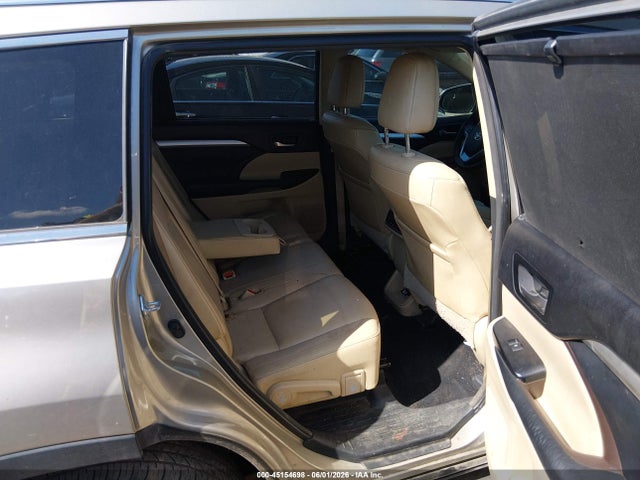 2015 Toyota Highlander Xle V6 მანქანა იყიდება აუქციონზე, vin: 5TDKKRFH6FS096839, აუქციონის ნომერი: 45154698