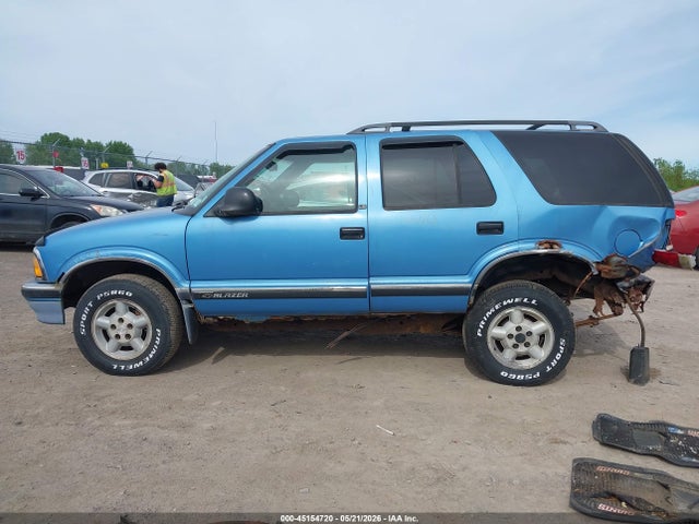 1997 Chevrolet Blazer Ls მანქანა იყიდება აუქციონზე, vin: 1GNDT13W2VK181913, აუქციონის ნომერი: 45154720