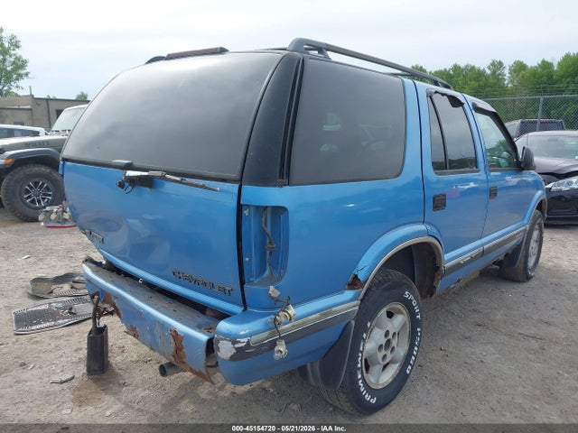 1997 Chevrolet Blazer Ls მანქანა იყიდება აუქციონზე, vin: 1GNDT13W2VK181913, აუქციონის ნომერი: 45154720