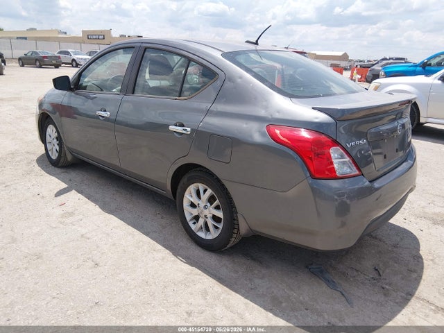 3N1CN7AP3JL843233 Nissan Versa 1.6 Sv