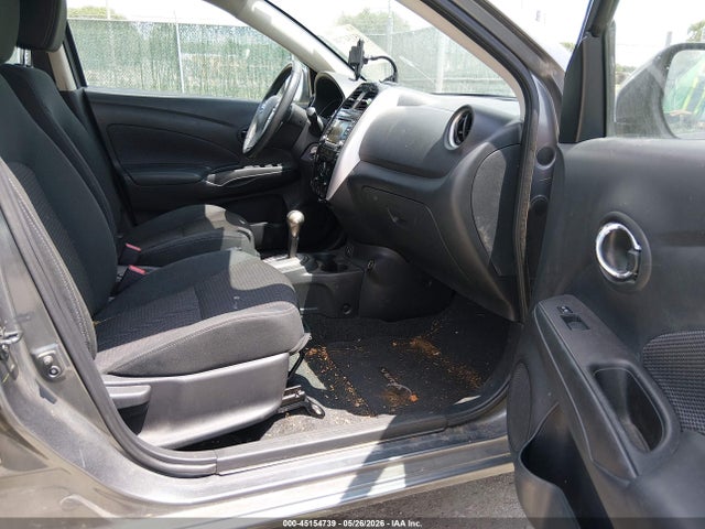 3N1CN7AP3JL843233 Nissan Versa 1.6 Sv