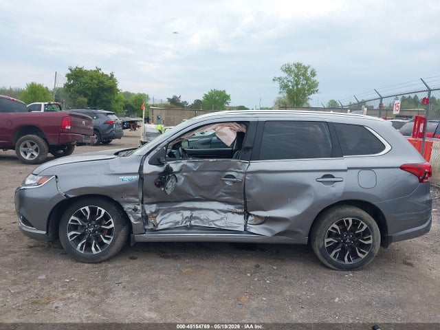 Aukcja sprzedaży 2018 Mitsubishi Outlander Phev Gt, vin: JA4J24A51JZ061865, numer aukcji: 45154769