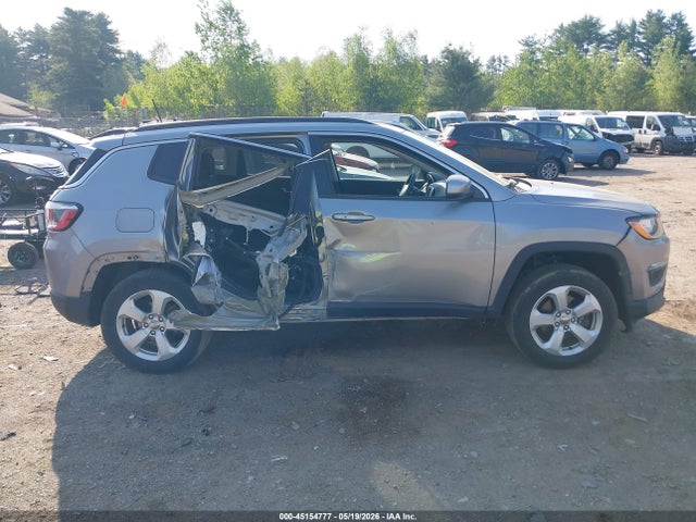 2017 Jeep New Compass Latitude 4x4 მანქანა იყიდება აუქციონზე, vin: 3C4NJDBB7HT660415, აუქციონის ნომერი: 45154777