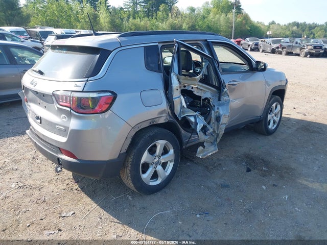 2017 Jeep New Compass Latitude 4x4 მანქანა იყიდება აუქციონზე, vin: 3C4NJDBB7HT660415, აუქციონის ნომერი: 45154777