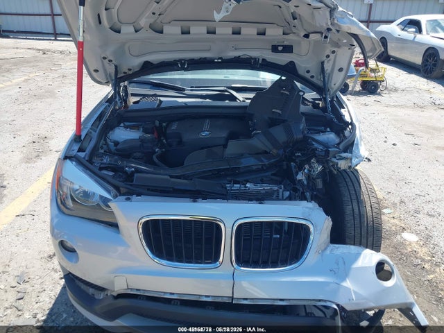 2015 Bmw X1 Xdrive28i მანქანა იყიდება აუქციონზე, vin: WBAVL1C53FVY39823, აუქციონის ნომერი: 45154778