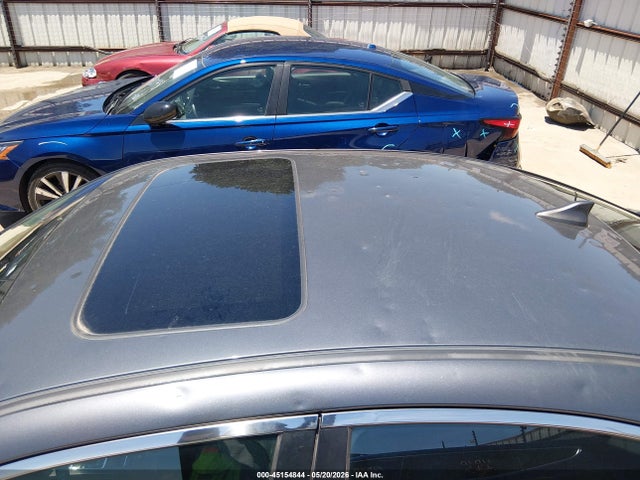 Продажа на аукционе авто 2018 Subaru Legacy 2.5i Limited, vin: 4S3BNAK66J3015166, номер лота: 45154844