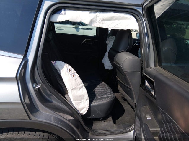 Продаж на аукціоні авто 2022 Mitsubishi Outlander Sel 2.5 S-awc/sel Launch Edition S-awc/sel Special Edition S-awc, vin: JA4J4VA88NZ069624, номер лоту: 45154848