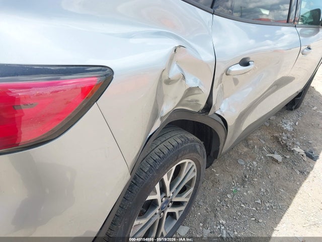 1FMCU0CZ0MUA29696 Ford Escape Sel Hybrid