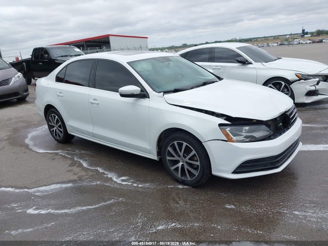 2017 3VWDB7AJ8HM335377 main image