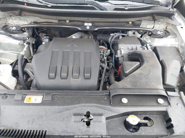 45154950 :رقم المزاد ، JA4ATUAAXNZ046913 vin ، 2022 Mitsubishi Eclipse Cross Es S-awc مزاد بيع