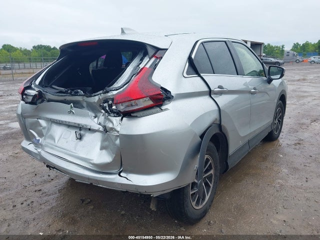 45154950 :رقم المزاد ، JA4ATUAAXNZ046913 vin ، 2022 Mitsubishi Eclipse Cross Es S-awc مزاد بيع