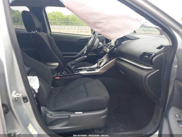 45154950 :رقم المزاد ، JA4ATUAAXNZ046913 vin ، 2022 Mitsubishi Eclipse Cross Es S-awc مزاد بيع