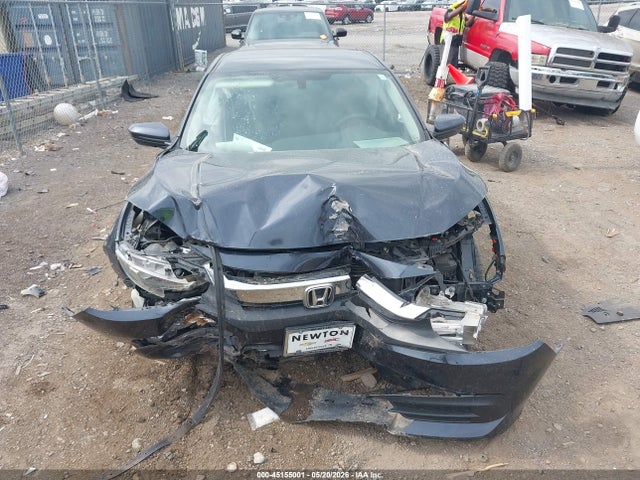 Honda Civic Lx 2018 2HGFC2F50JH597939 Image 6