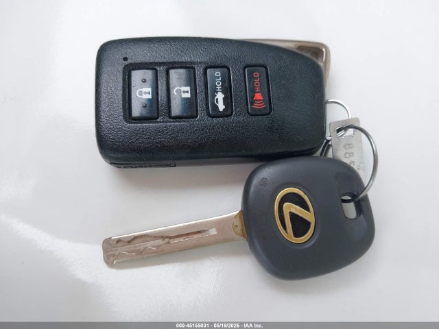 45155031 :رقم المزاد ، JTHBW1GG6D2028667 vin ، 2013 Lexus Es 300h مزاد بيع