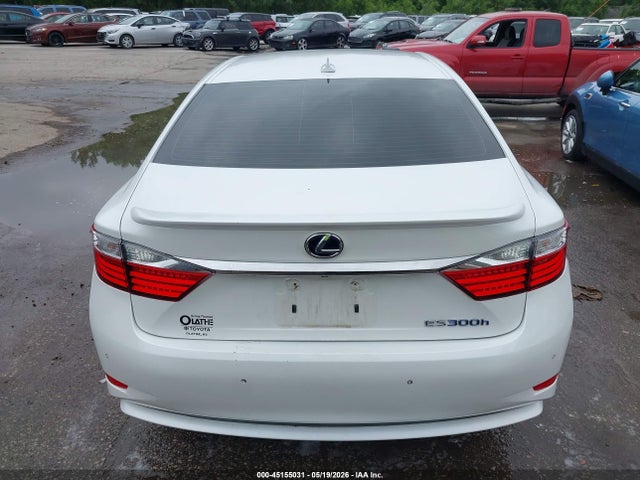 45155031 :رقم المزاد ، JTHBW1GG6D2028667 vin ، 2013 Lexus Es 300h مزاد بيع