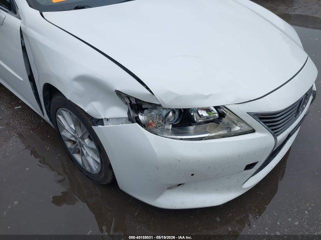45155031 :رقم المزاد ، JTHBW1GG6D2028667 vin ، 2013 Lexus Es 300h مزاد بيع