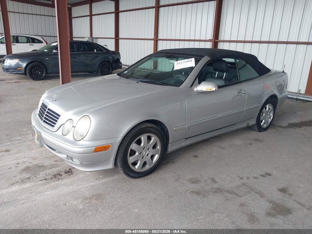 45155060 :رقم المزاد ، WDBLK65G8YT038584 vin ، 2000 Mercedes-benz Clk 320 مزاد بيع
