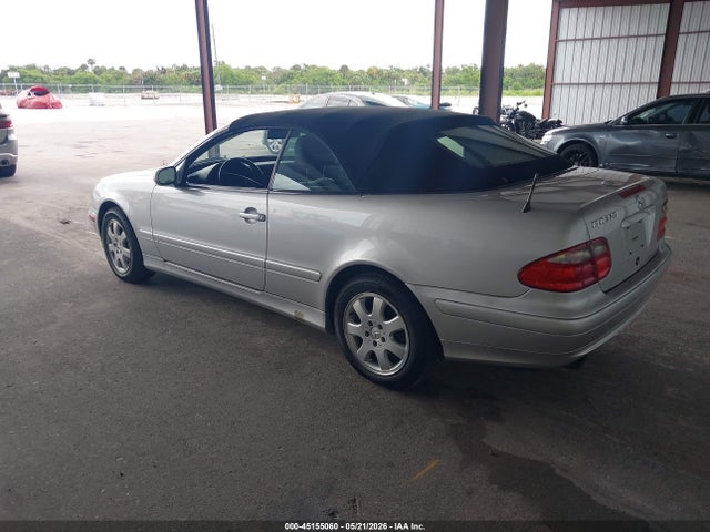 45155060 :رقم المزاد ، WDBLK65G8YT038584 vin ، 2000 Mercedes-benz Clk 320 مزاد بيع