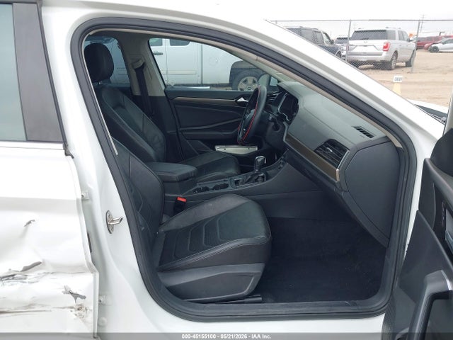 3VWG57BUXKM105537 Volkswagen Jetta 1.4t Sel Premium