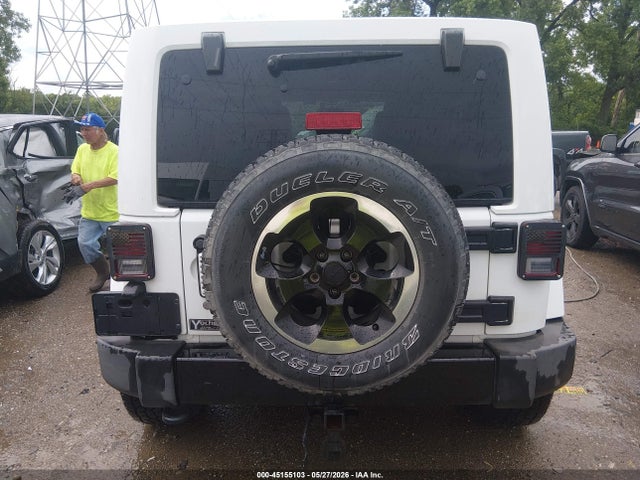 45155103 :رقم المزاد ، 1C4BJWEG4EL216177 vin ، 2014 Jeep Wrangler Unlimited Polar Edition مزاد بيع