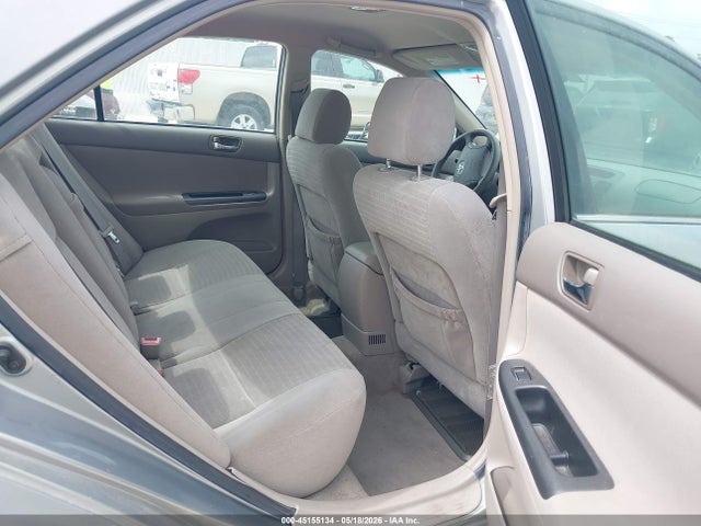 45155134 :رقم المزاد ، 4T1BE32K75U551497 vin ، 2005 Toyota Camry Le مزاد بيع