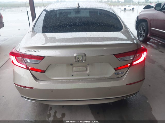 1HGCV3F95JA017069 Honda Accord Hybrid Touring